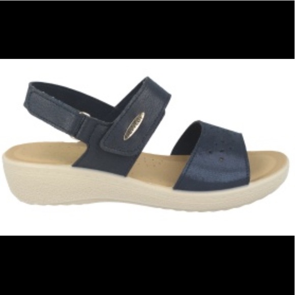 Woman’s Cloth Sandal Beach Wash Shoes Colour Way Blu Size 8.5 (F) - Picture 4 of 4